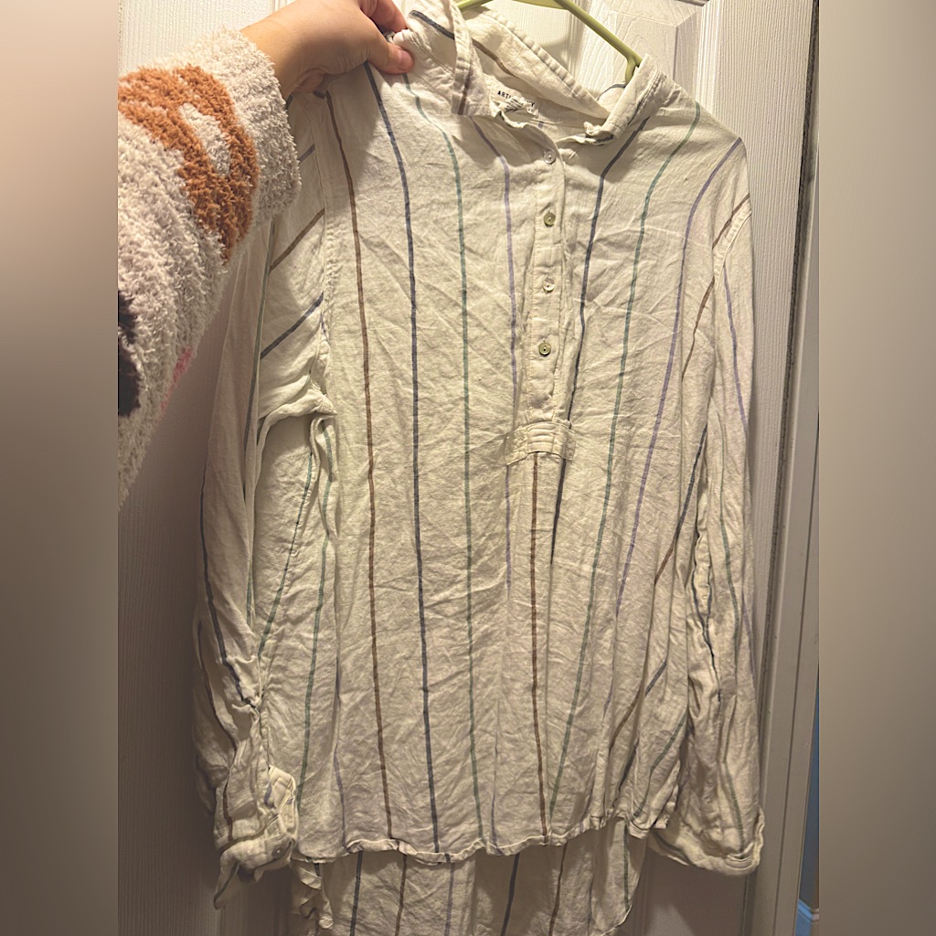 Linen Button Up